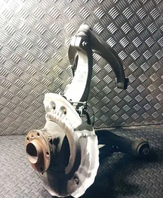 BMW 6 F12 F13 Front wheel hub spindle knuckle 31216775768 6775768 31206872888