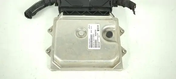 Opel Combo D Engine control unit/module ECU 55260725