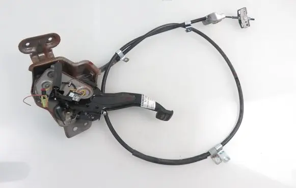 Hyundai Sonata Handbrake/parking brake lever assembly 