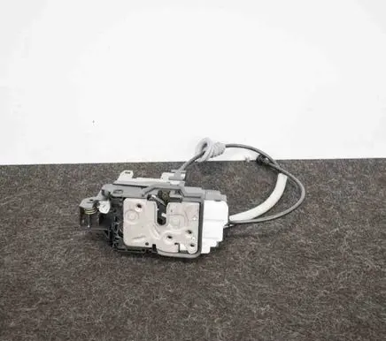 Volvo XC90 Front door lock