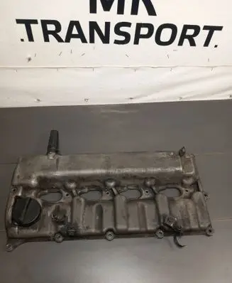 KIA Sorento Rocker cam cover 