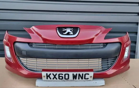 Peugeot 308 Front bumper 9680484677