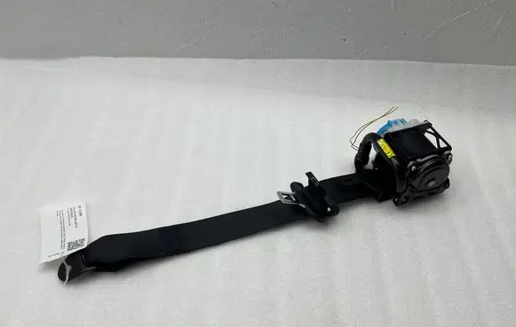 Toyota Yaris Cross Rear seatbelt 733700D401