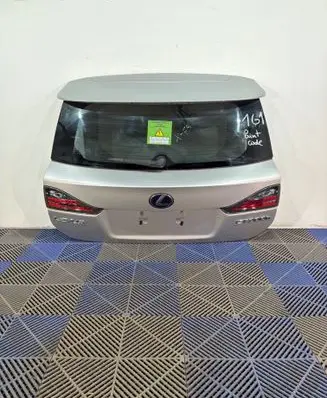 Lexus CT 200H Tailgate/trunk/boot lid 