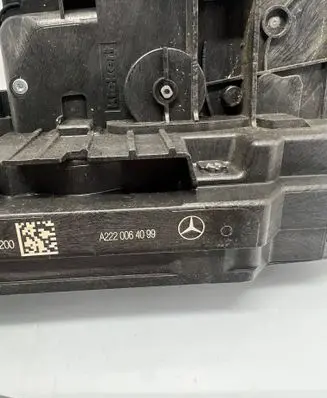 Mercedes-Benz C W205 Rear door lock A2220064099