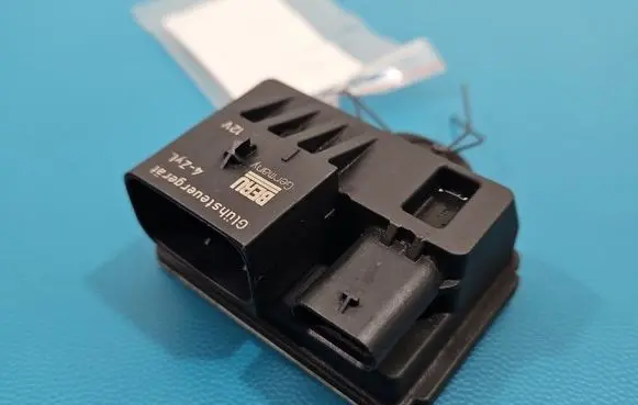 BMW 3 F30 F35 F31 Other relay 8570087 IMPRK1548674