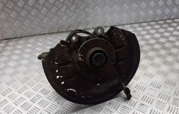 Peugeot 407 Rear wheel hub spindle/knuckle 