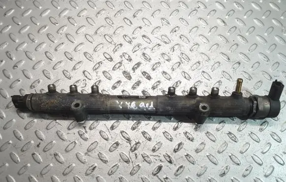 Volvo XC90 Fuel main line pipe 0445215023 0281002712 30757146