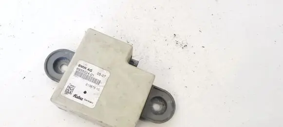 BMW 5 E60 E61 Antenna control unit 693502401 21367510