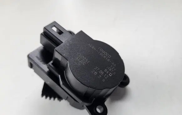 Ford C-MAX II A/C air flow flap actuator/motor AV6N19E616AA