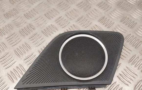 Side speaker trim/cover