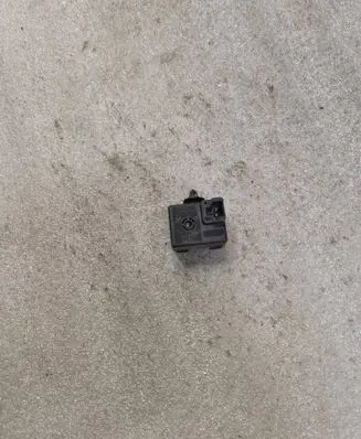 Toyota RAV 4 (XA20) Sensor 8665248010