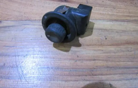 Renault Megane I Wing mirror switch 7700841240D