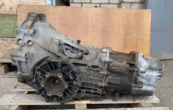 Manual 6 speed gearbox