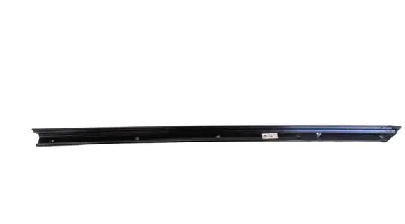 BMW 2 F22 F23 Front door glass trim molding 7358452