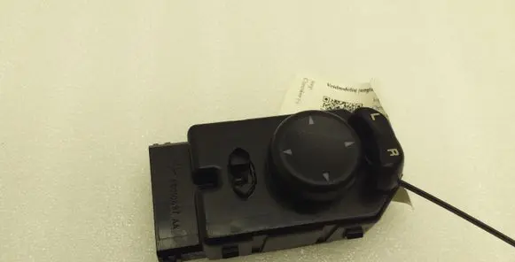 Jeep Cherokee III KJ Wing mirror switch 56010697AA
