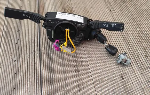 Opel Signum Wiper turn signal indicator stalk/switch 13165349