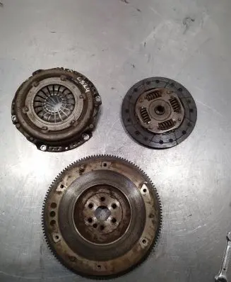 Ford Fiesta Clutch set kit 8v217550a1c 8v217563ab