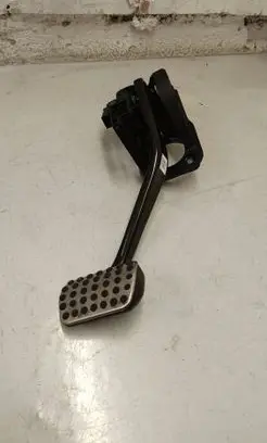 Mercedes-Benz GLE W167 Brake pedal A1672900700