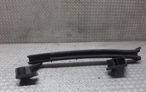 Citroen C5 Rear door windshield rail 9657286580