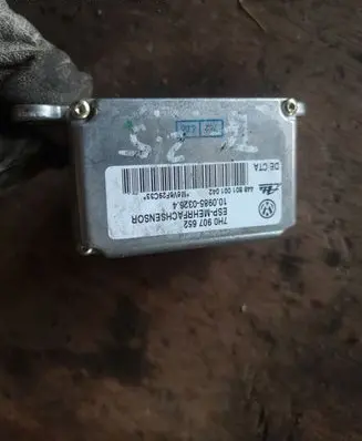 Volkswagen Touareg I ESP acceleration yaw rate sensor 7H0907652