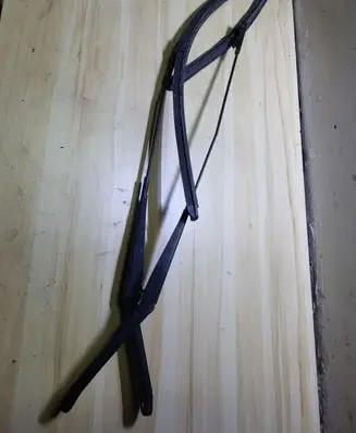 Ford Focus Front wiper blade arm 4M5117526