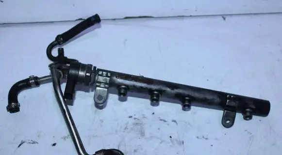 Mercedes-Benz R W251 Fuel main line pipe A6420703395