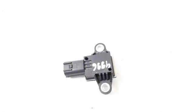 Hyundai Santa Fe Airbag deployment crash/impact sensor 959202W050