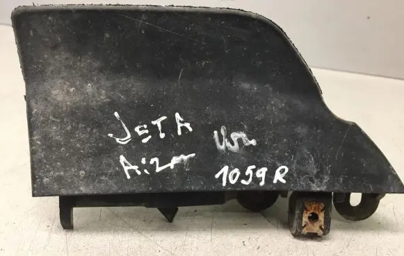 Volkswagen Jetta V Rear mudguard 