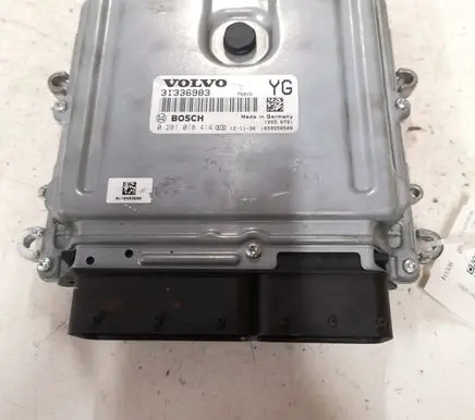 Volvo XC60 Engine control unit/module 31336983 0281018414
