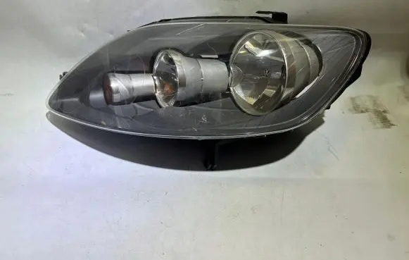 Volkswagen Golf Plus Headlight/headlamp 5M1941005C