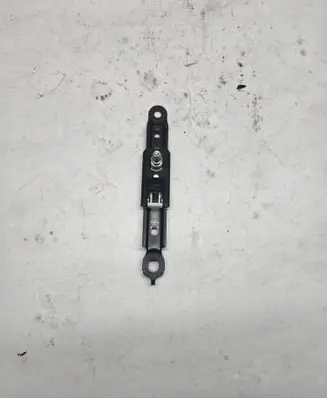Toyota RAV 4 (XA40) Seat belt height adjuster H640001