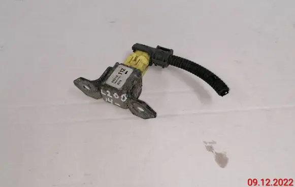 Mitsubishi L200 Airbag deployment crash/impact sensor 8651A112 W002T03191 4516