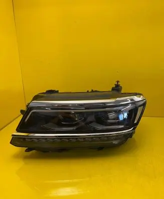 Volkswagen Tiguan Headlight/headlamp 5NN941113C