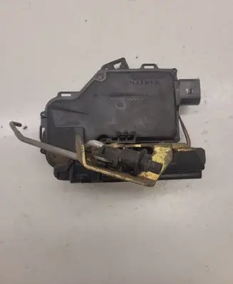 Audi A4 S4 B6 8E 8H Rear door lock 4B0839016D