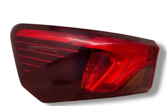 Toyota Avensis T270 Rear/tail lights