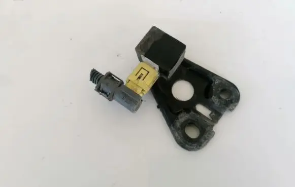 Toyota Yaris Airbag deployment crash/impact sensor 8917352040 89173-52040