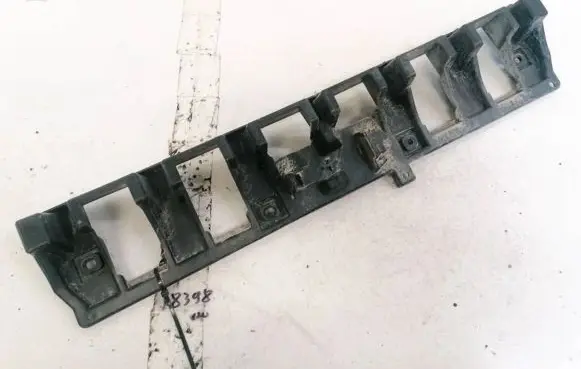 Volvo C30 Rear bumper mounting bracket 30657221