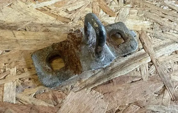 Alfa Romeo 159 Trunk lock loop 