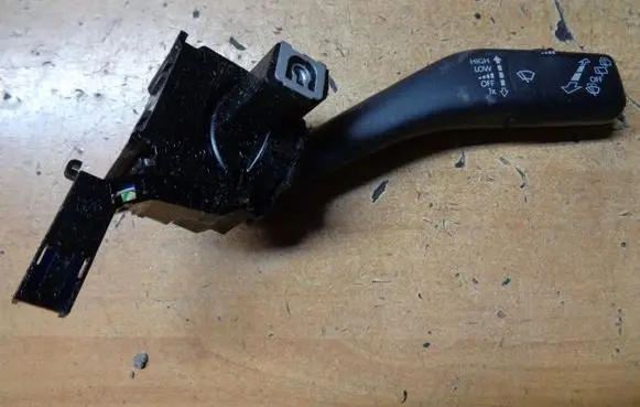 Volkswagen Caddy Wiper control stalk 1K0953519H