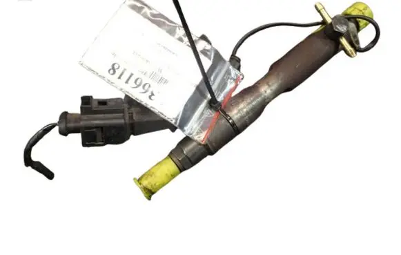 Fuel injector