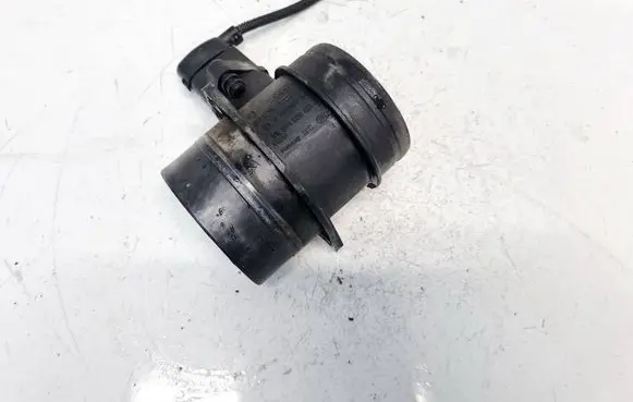 Skoda Octavia Mk2 (1Z) Mass air flow meter 074906461B 0281002461