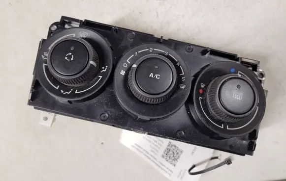 Peugeot 308 Climate control unit T1000220K 69940002 69947013