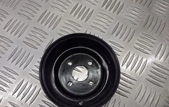Toyota Yaris Water pump pulley 