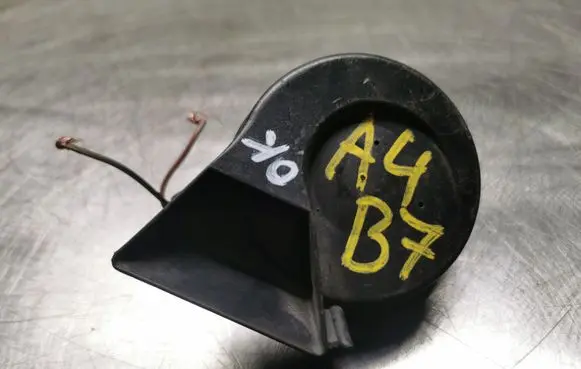 Audi A4 S4 B7 8E 8H Horn signal