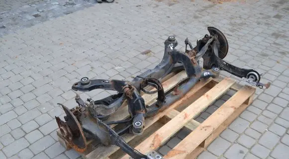Volvo V70 Rear axle beam 