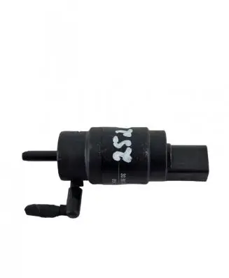 Mercedes-Benz E W211 Windscreen/windshield washer pump 3090179