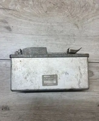Volvo 940 ABS control unit/module 3523142 0265101028 0861582