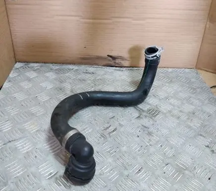 Volvo S60 Engine coolant pipe/hose 31474987