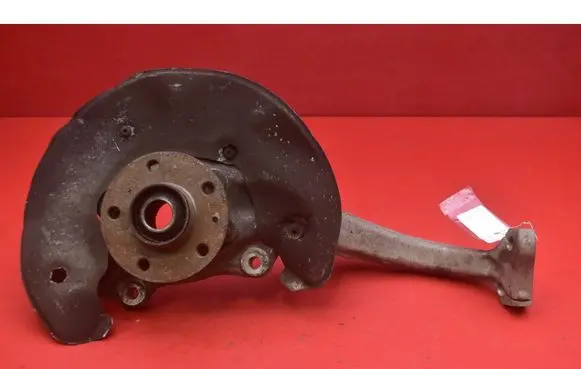 Front wheel hub spindle knuckle